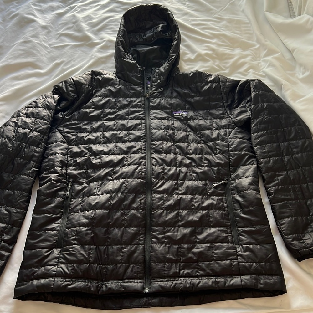 Patagonia, Nano Puff Jacket.  Size L, Black.  Excellent Condition